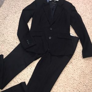 Women’s pant suit